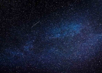 ¿Nos están llamando? Fuente desconocida en el universo emite señales a la Tierra cada 157 días