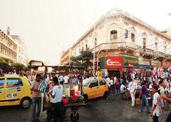 Barranquilla cierra comercio no esencial