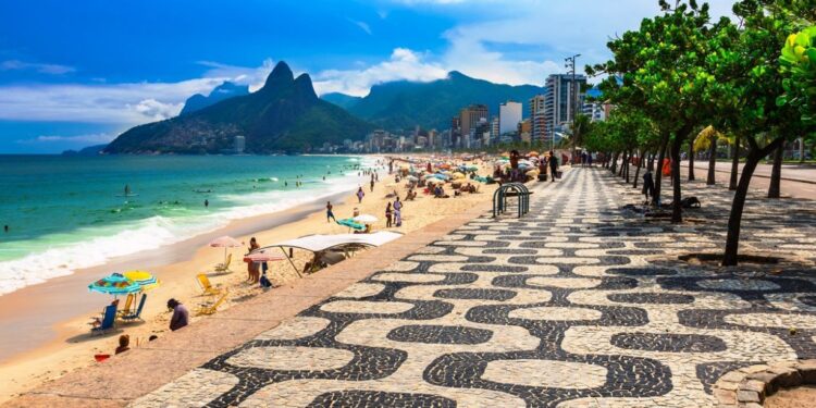 Panorama Mundial: Bolsonaro amenaza la salida de Brasil de la OMS