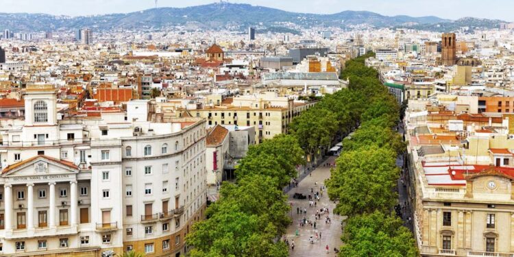 «Por fin los vecinos ocupamos las calles que nos quitaron»