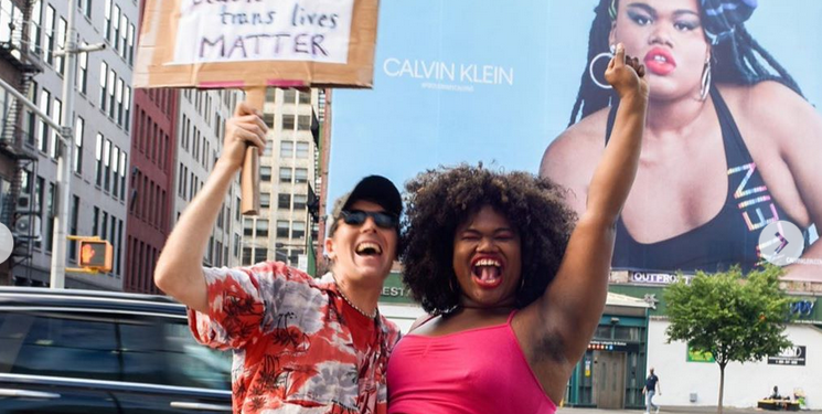 Calvin Klein presentó mujer trans en nueva campaña