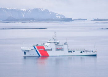 Buque colombiano en la Antartida