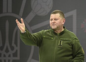 Militares de Ucrania piensan que la capacidad mental de su presidente es incompleta