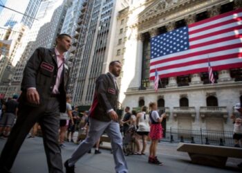 8,6 millones de personas con dos trabajos en EE.UU. para sobrevivir