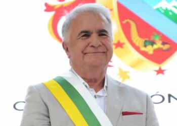 Rodrigo Villalba asumió como nuevo gobernador del Huila