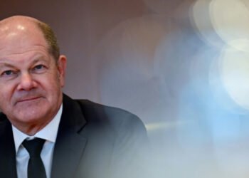 Olaf Scholz se aleja de envió de misiles Taurus a Ucrania