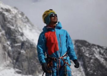 La cima del Everest sin imposibles