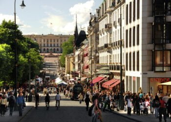 Europa asustada y endeudada