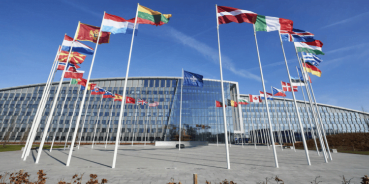 La ola de miedo en Europa enriquece la industria militar de EE.UU.