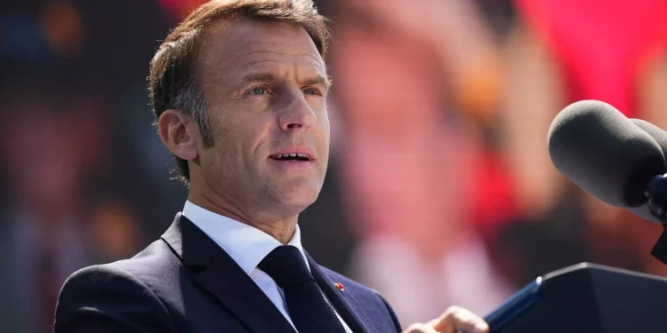 Están usando a Macron