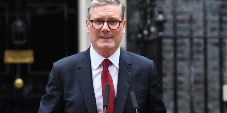 Keir Starmer asume como premier en Reino Unido