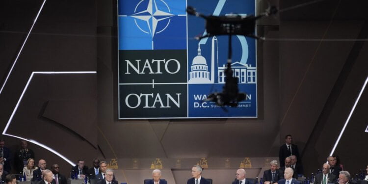 OTAN con profundo miedo a China