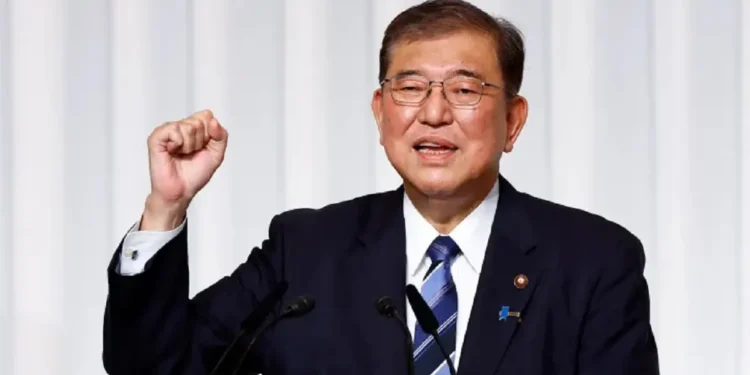 Japón; nuevo gobierno con menos burocracia y más belicismo