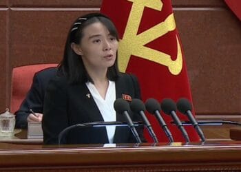 Kim yo Jong;»perros maleducados criados por Estados Unidos»