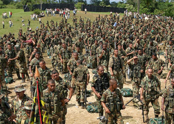 Colombia; la brutalidad por el poder, guerrilla y narcos hunden la voluntad de paz de Petro 