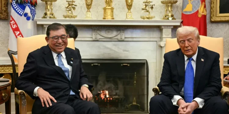 Trump impone condiciones y obliga a Japón a nuevo acuerdo arancelario