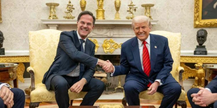 Profundizar la intervención de EEUU en Ucrania no cambia nada