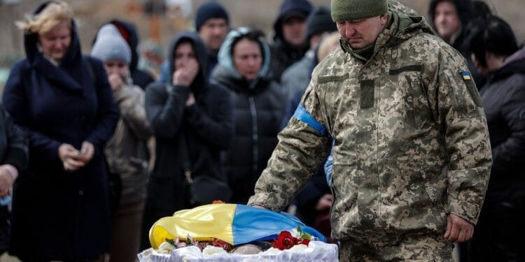 Ucranianos cansados de la guerra ya no quieren luchar